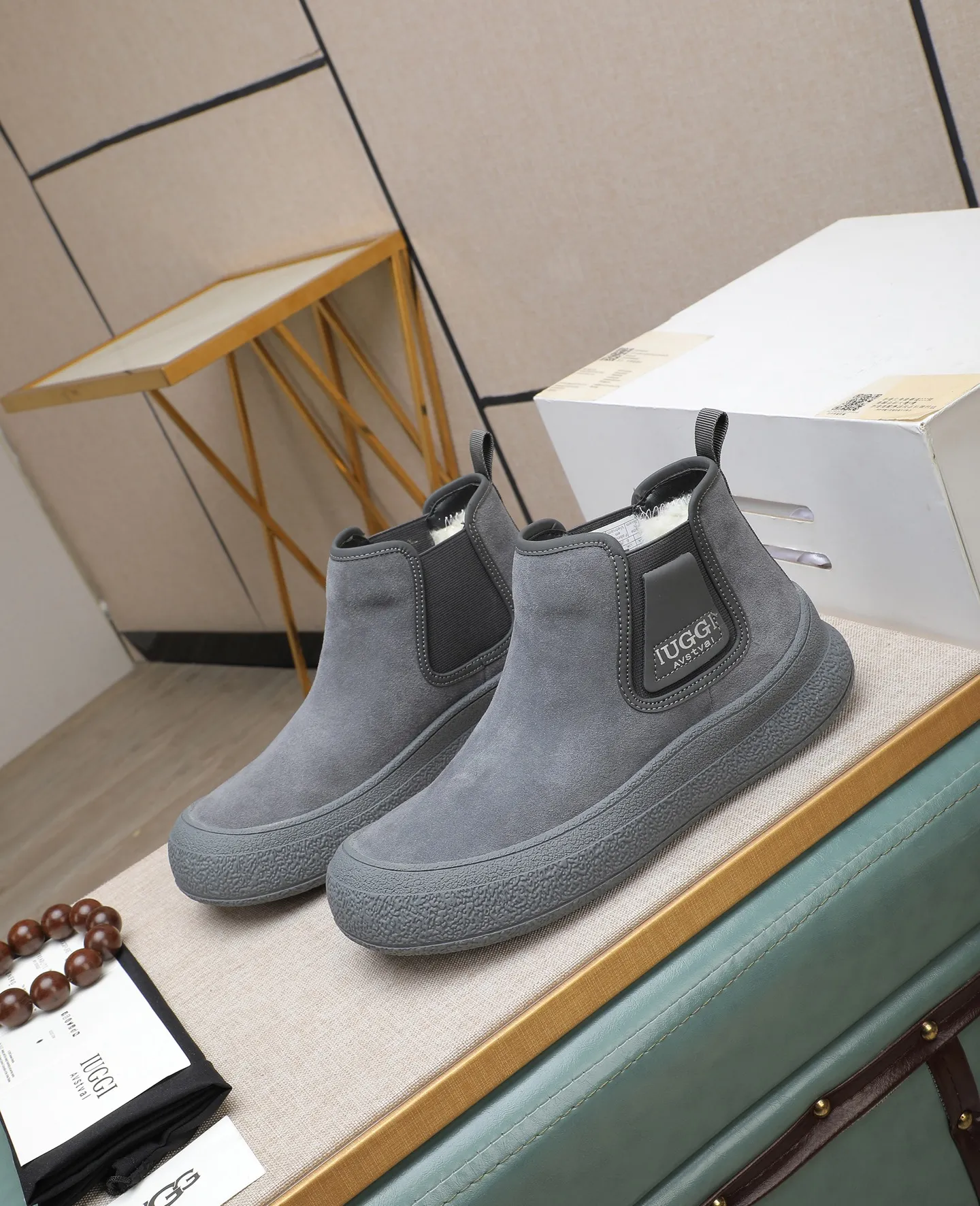 Men's shoes 💰580 IUGGI new retro presbyopia men's shoes, casual and versatile, full of high-end sense, fashionable, luxury and personalized style, joint model, retro presbyopia factor, full of handsome style, first layer suede cowhide, lining wool, rubber outsole, light and non-slip size: 39-44